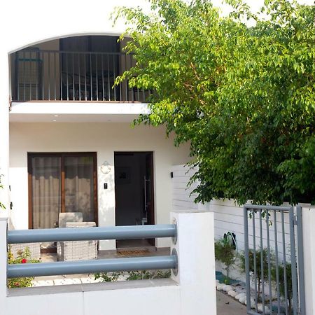 Galatex Beach Living By Trulycyprus 레메소스 외부 사진