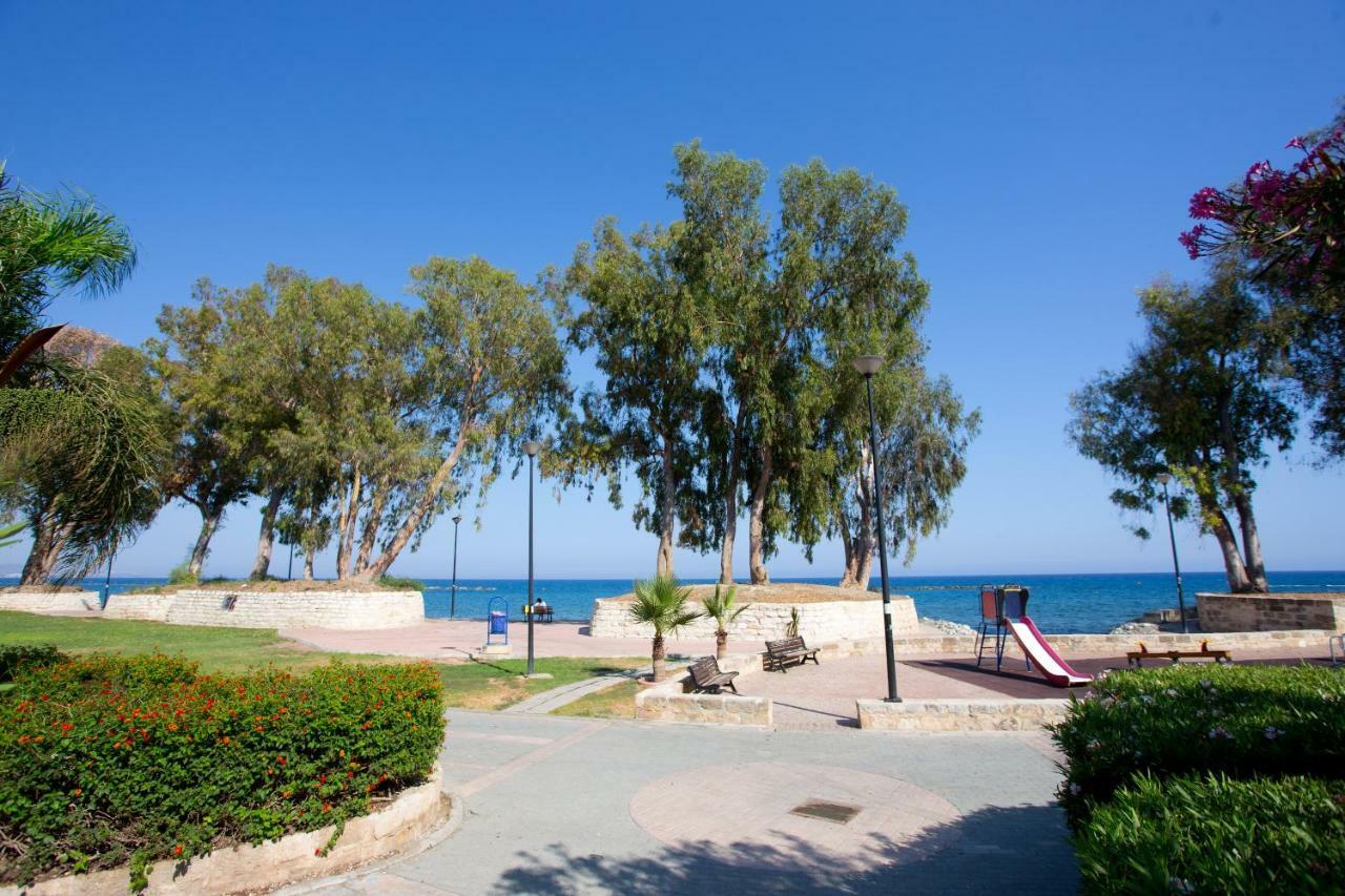 Galatex Beach Living By Trulycyprus 레메소스 외부 사진