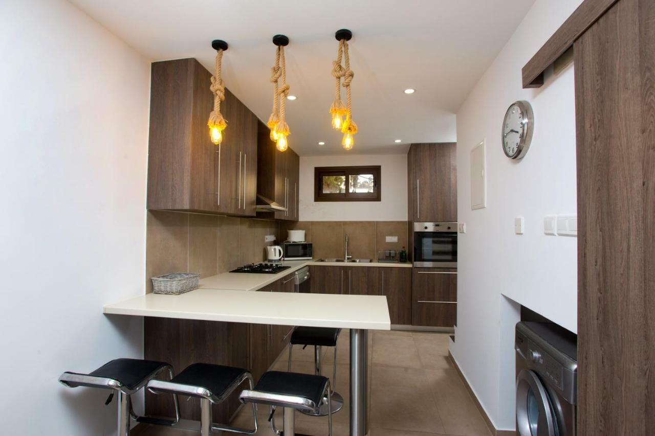 Galatex Beach Living By Trulycyprus 레메소스 외부 사진